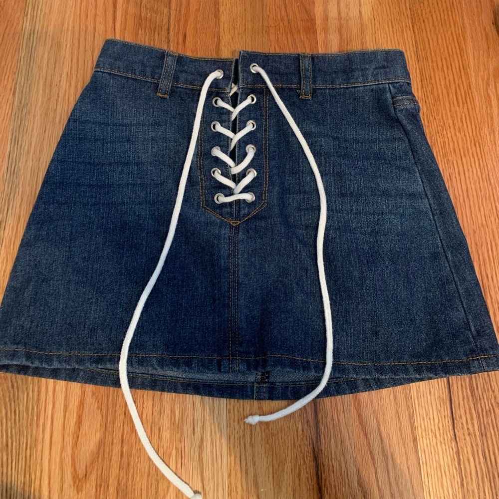 FOREVER 21 DENIM SKIRT